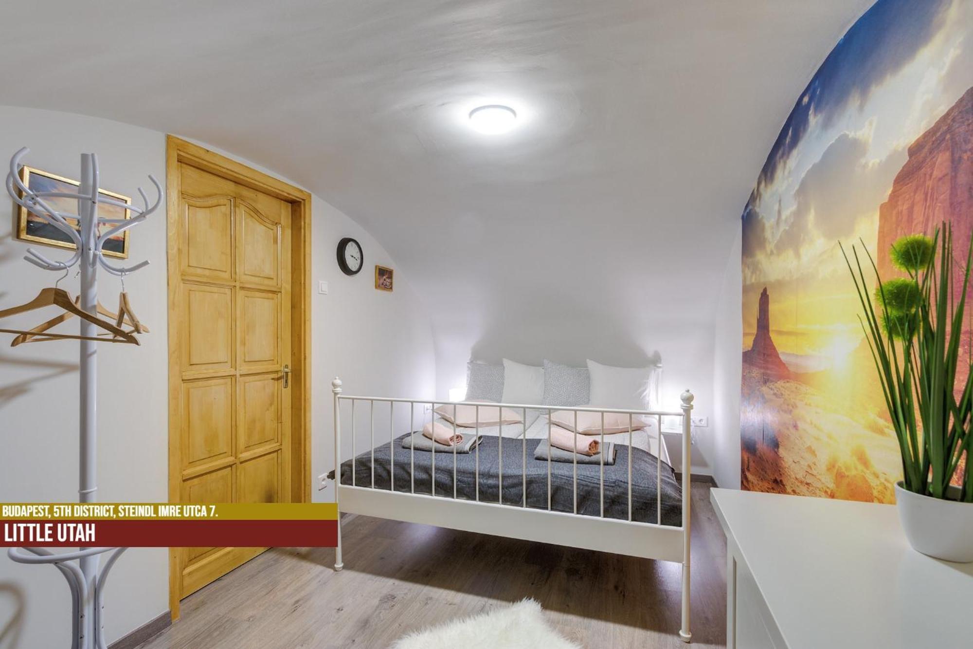 Little Americas Parliament Apartments Budapest Luaran gambar