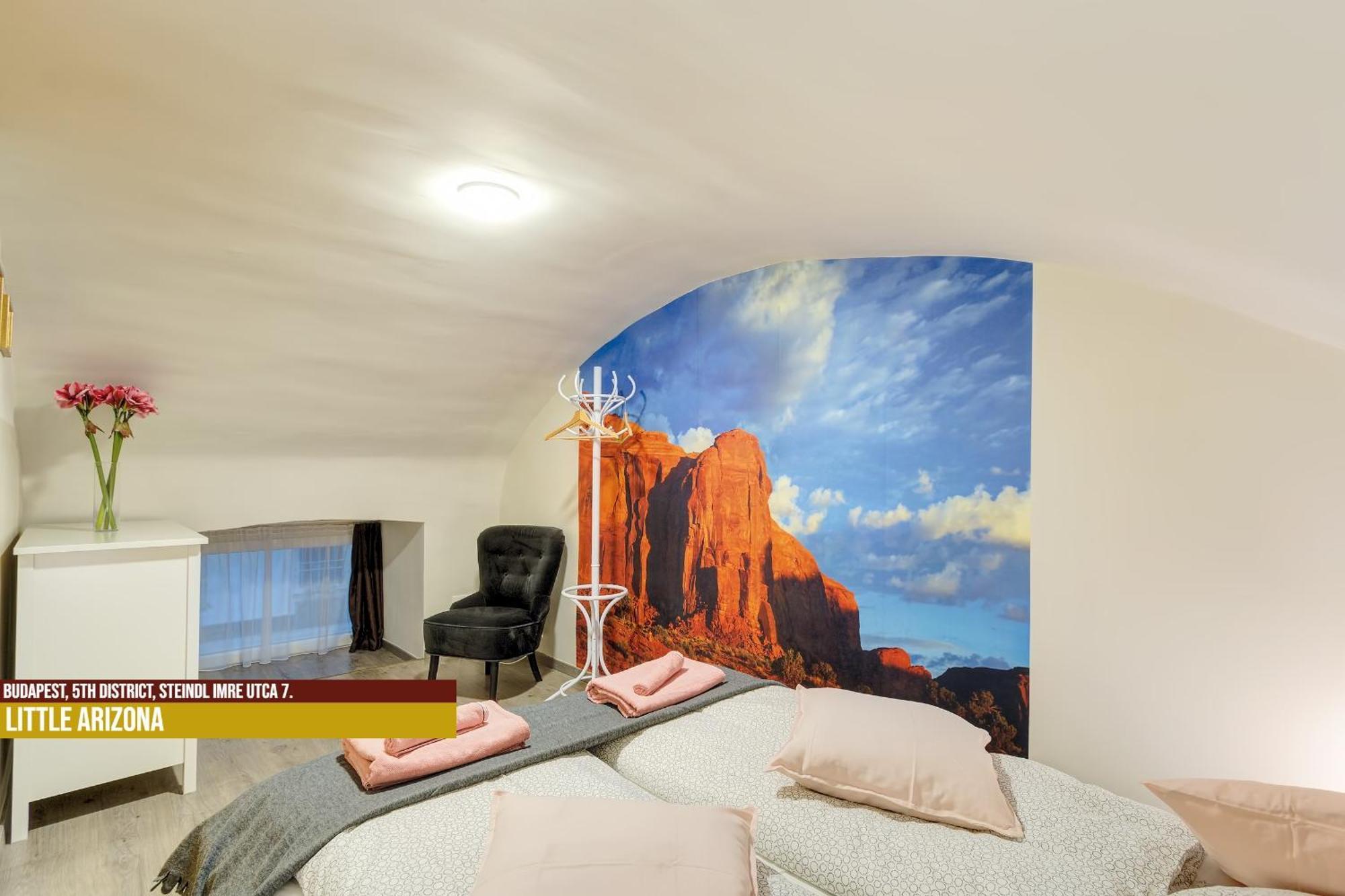 Little Americas Parliament Apartments Budapest Luaran gambar