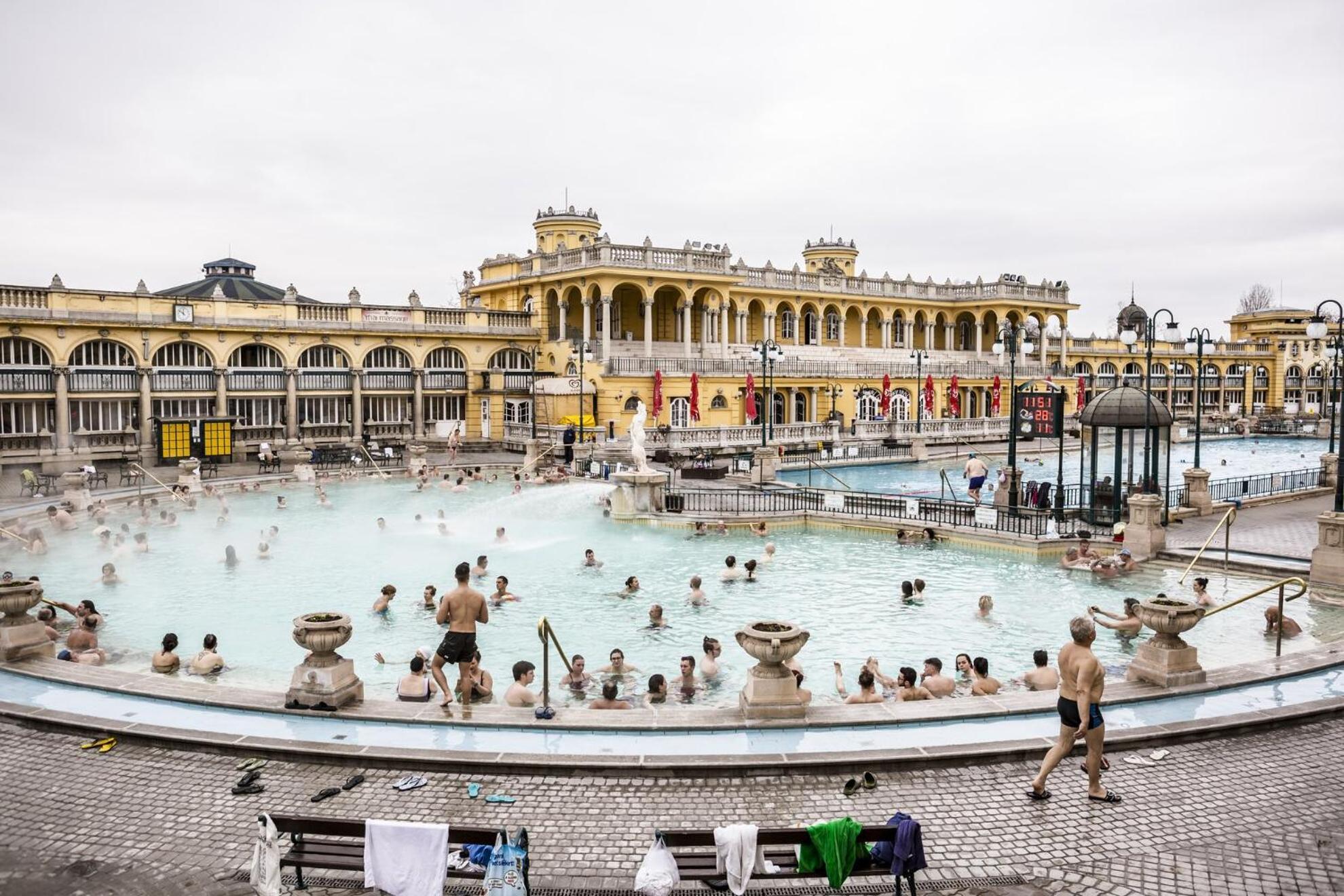 Little Americas Parliament Apartments Budapest Luaran gambar